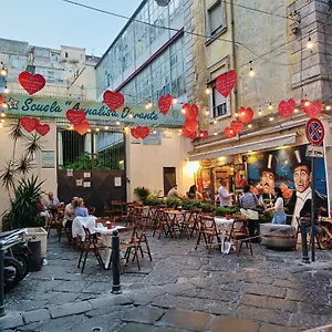 Tasor Historic Center Neapol
