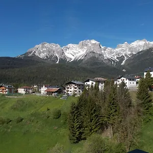 https://balcone-sulle-dolomiti.hotelinveneto.com